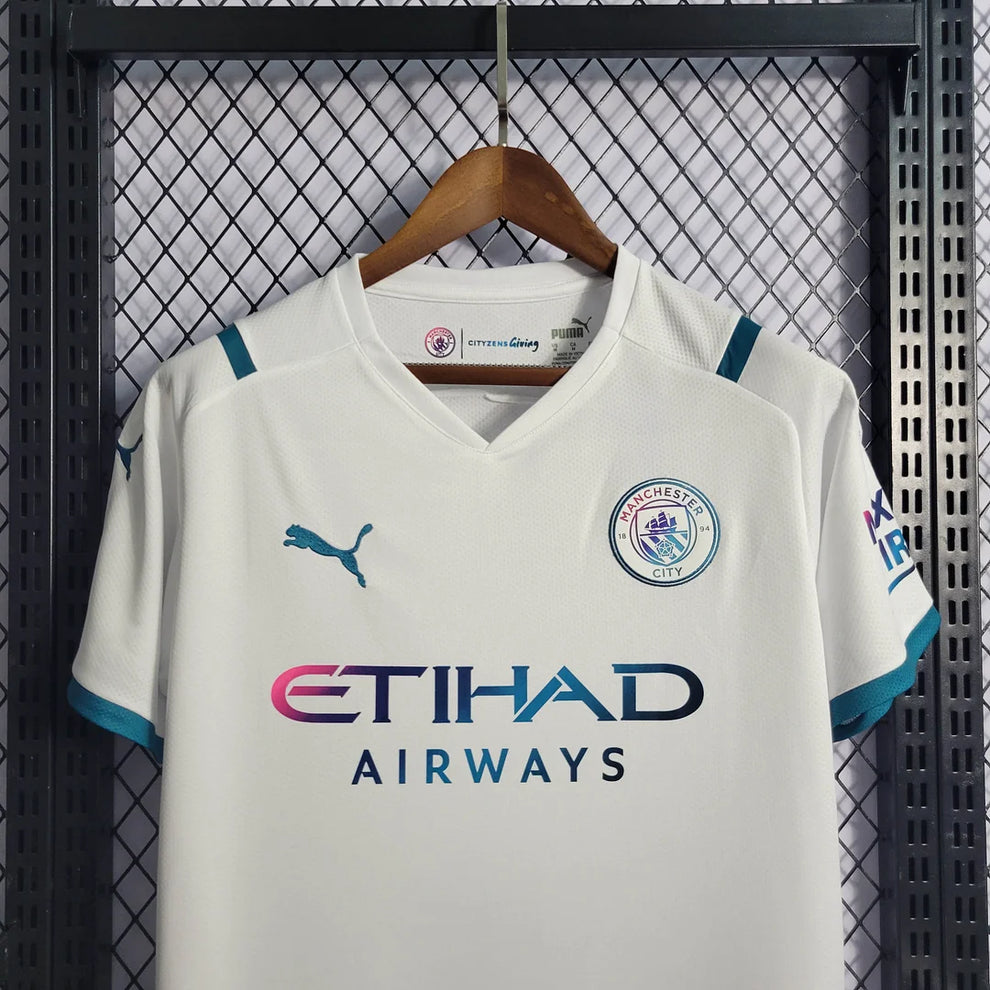 Manchester City Football Shirt 2021/2022 Retro
