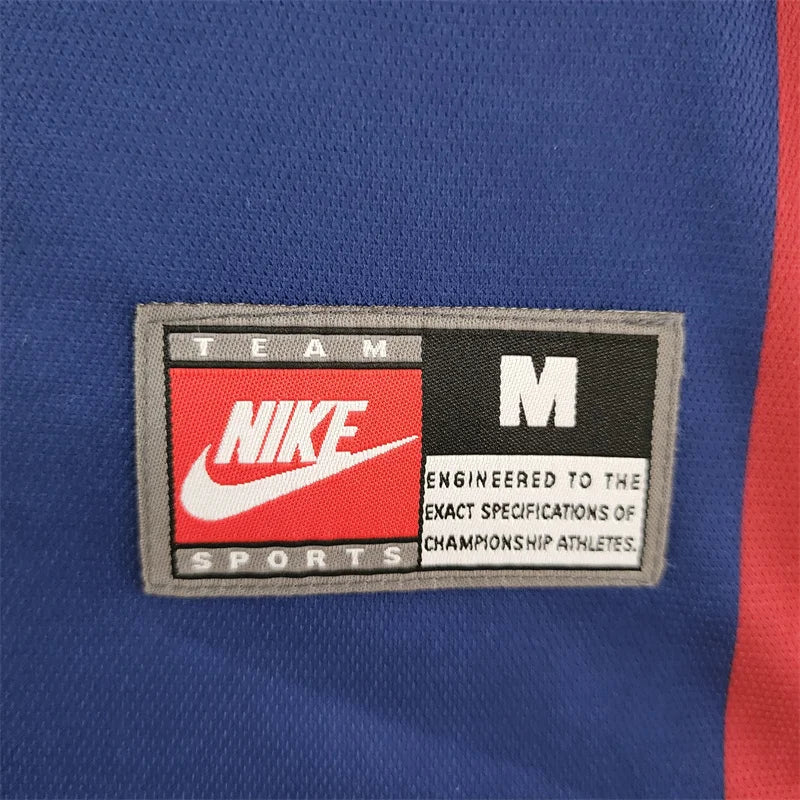 1998/1999 Retro Barcelona Football Shirt Home
