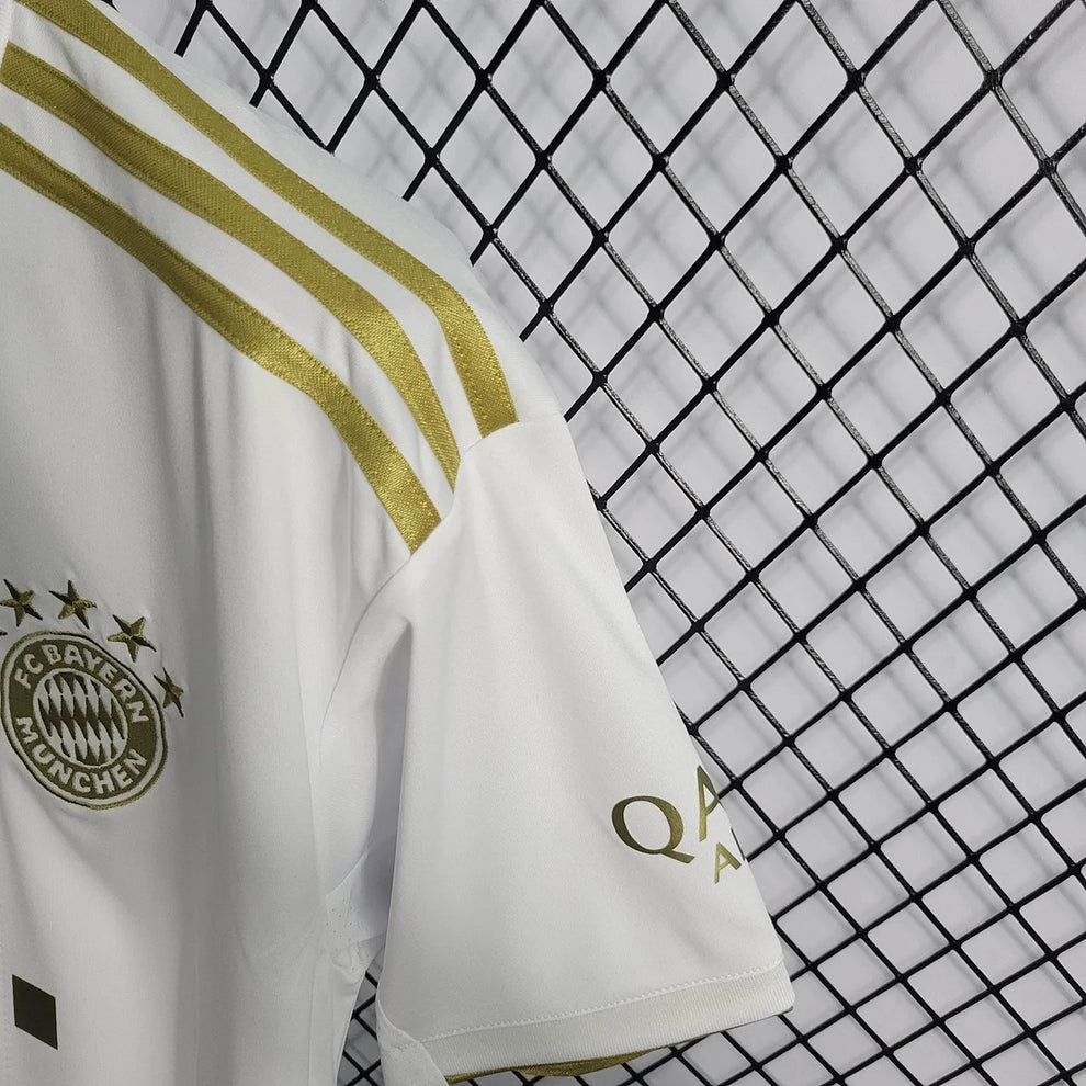2022/2023 Football Jersey Bayern Munich Away