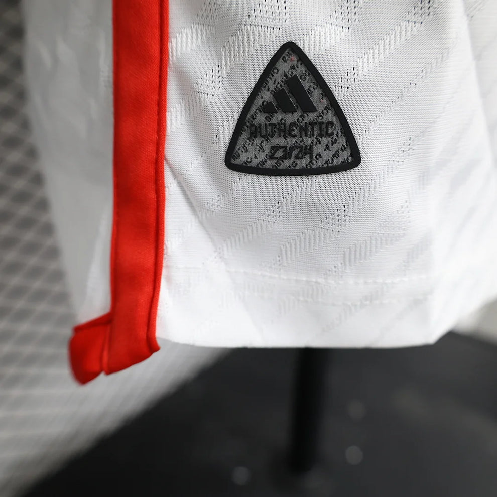 2023/2024 Bayern Munich Home Football Jersey - Player Version