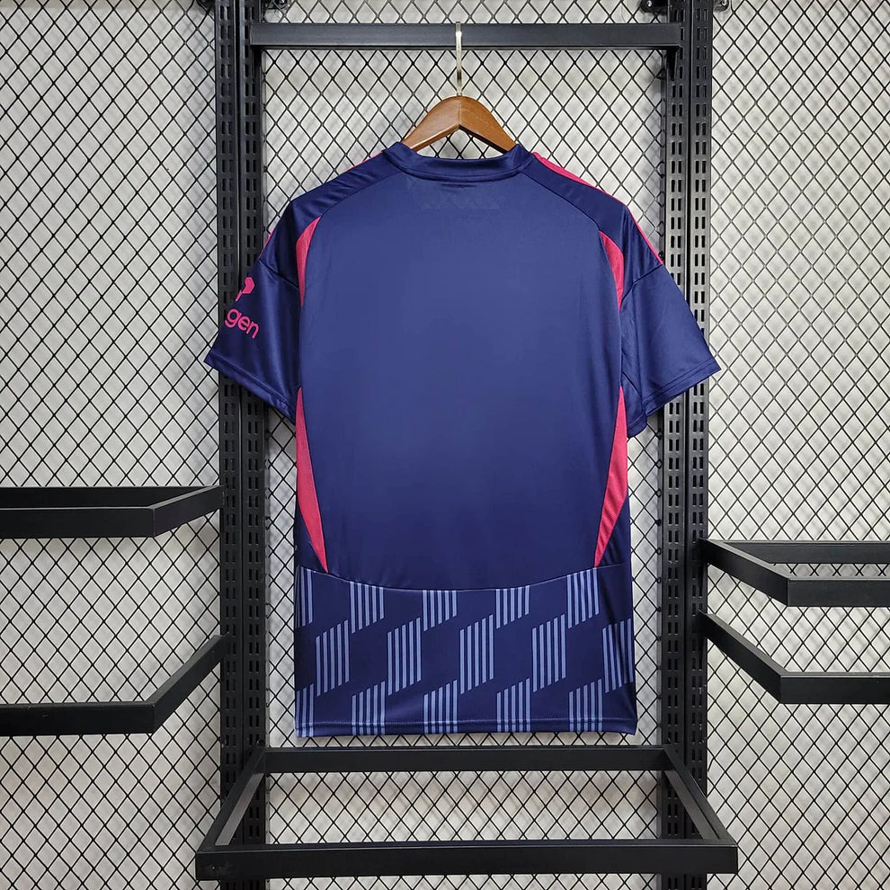 2024/2025 Nottingham Forest Away Football Shirt