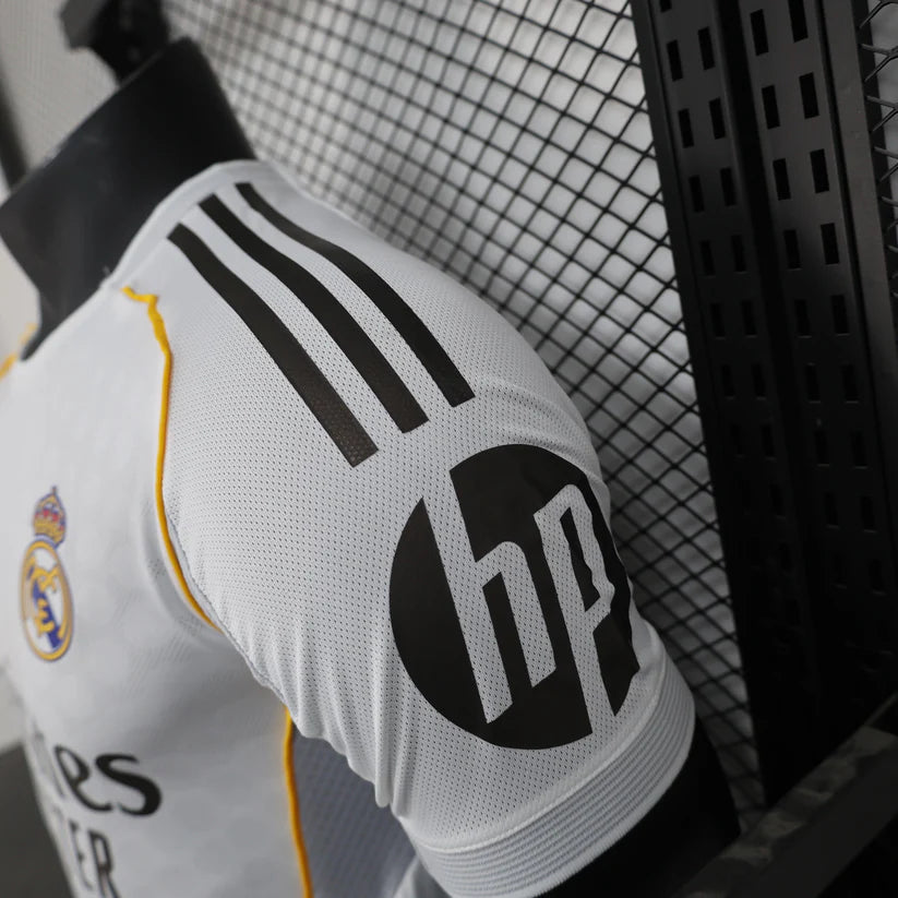 2025/2026 Player Version Real Madrid Home Football Shirt