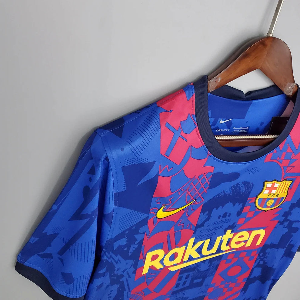 Barcelona Football Shirt 2021 / 2022 Retro