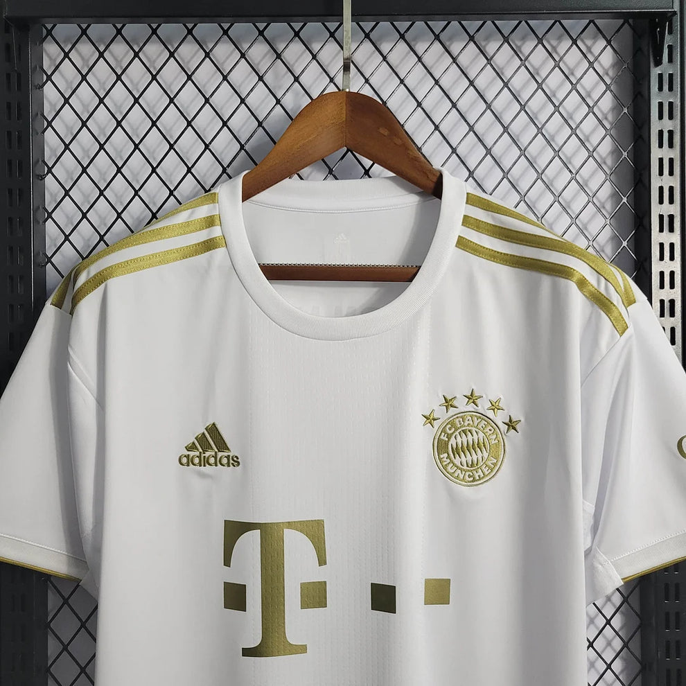 2022/2023 Football Jersey Bayern Munich Away