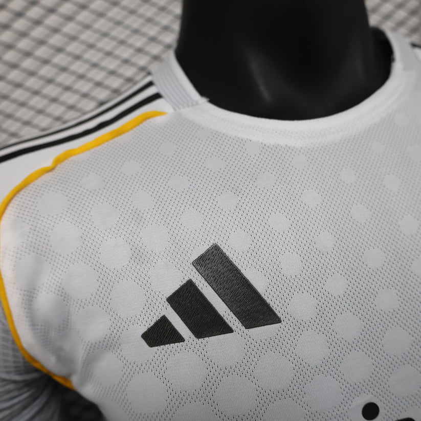 2025/2026 Player Version Real Madrid Home Football Shirt