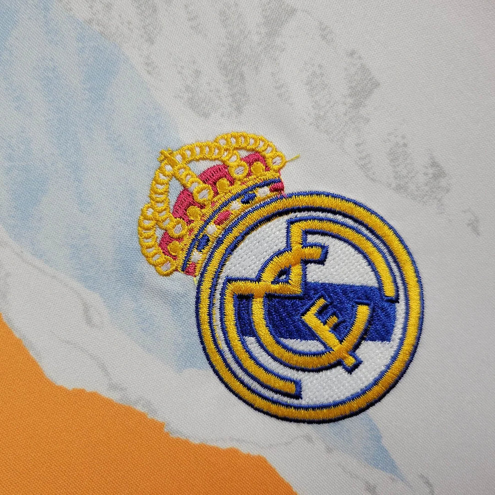 2024/2025 Real Madrid Pre-Match Football Shirt