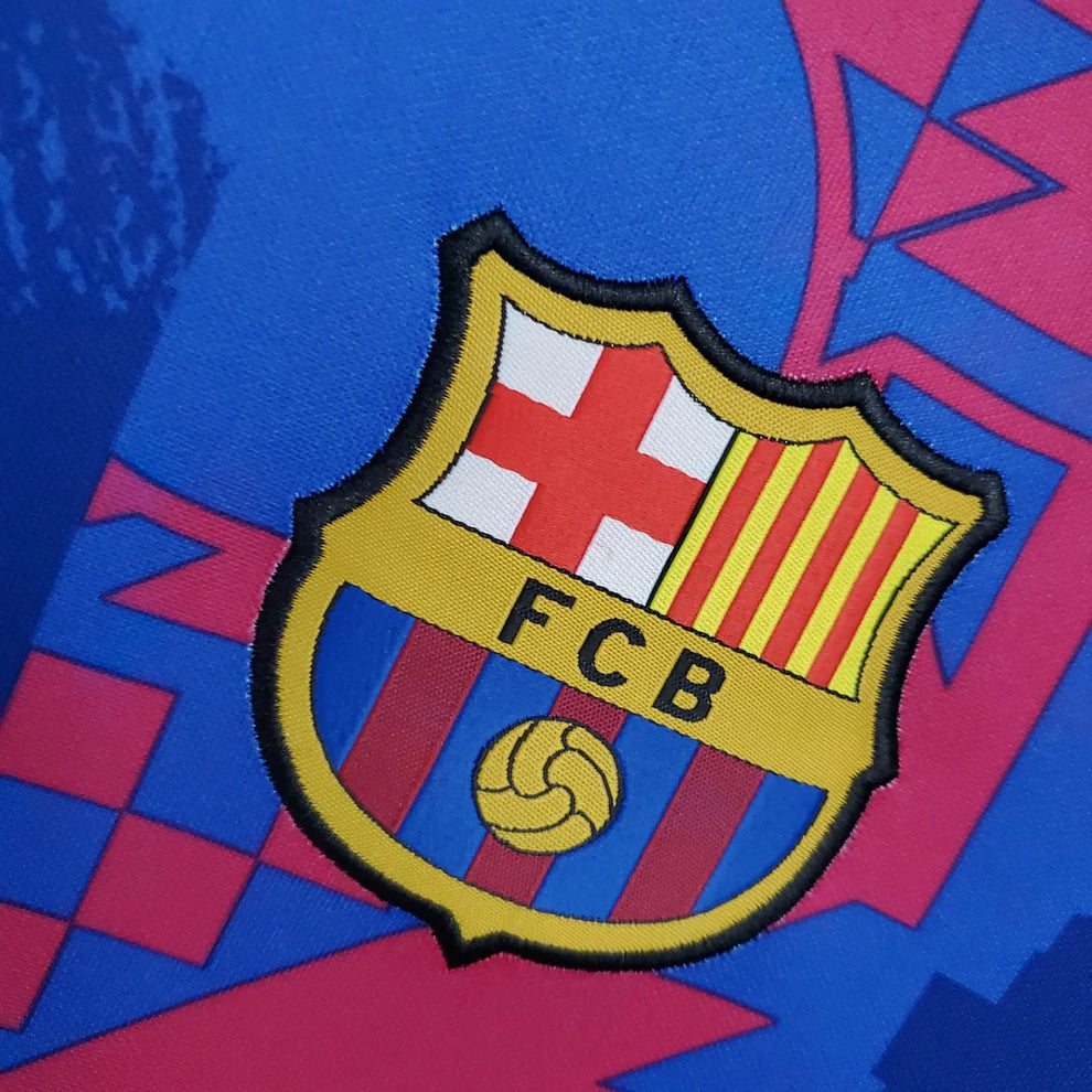 Barcelona Football Shirt 2021 / 2022 Retro