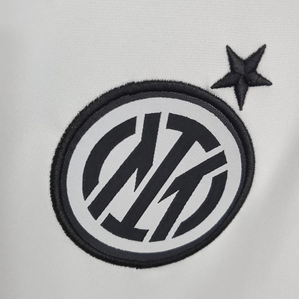 Internazionale Milan Football Jersey White 2021/2022 Retro