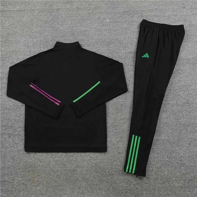 2023/2024 Bayern Munich Half-Pull Tracksuit Black Football Shirt