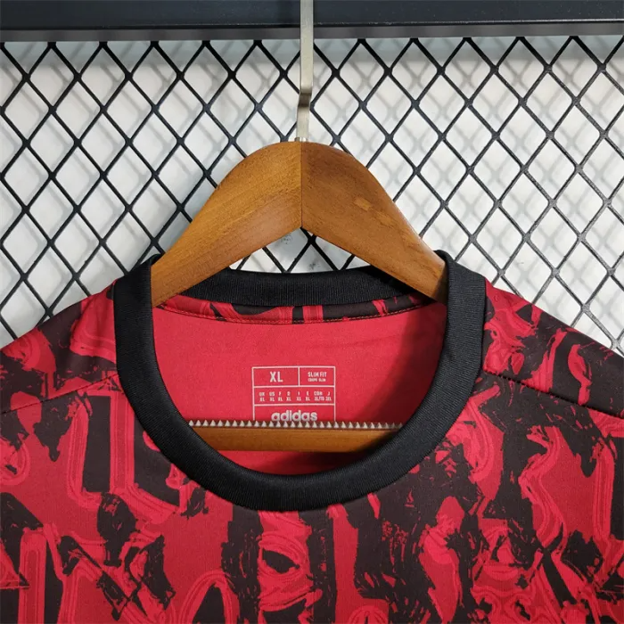 2023/2024 Manchester United pre-match jersey