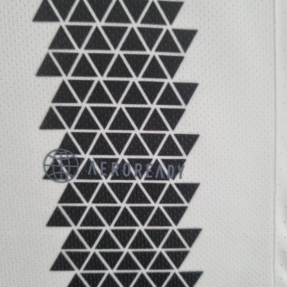 2022/2023 Juventus Home Soccer Jersey